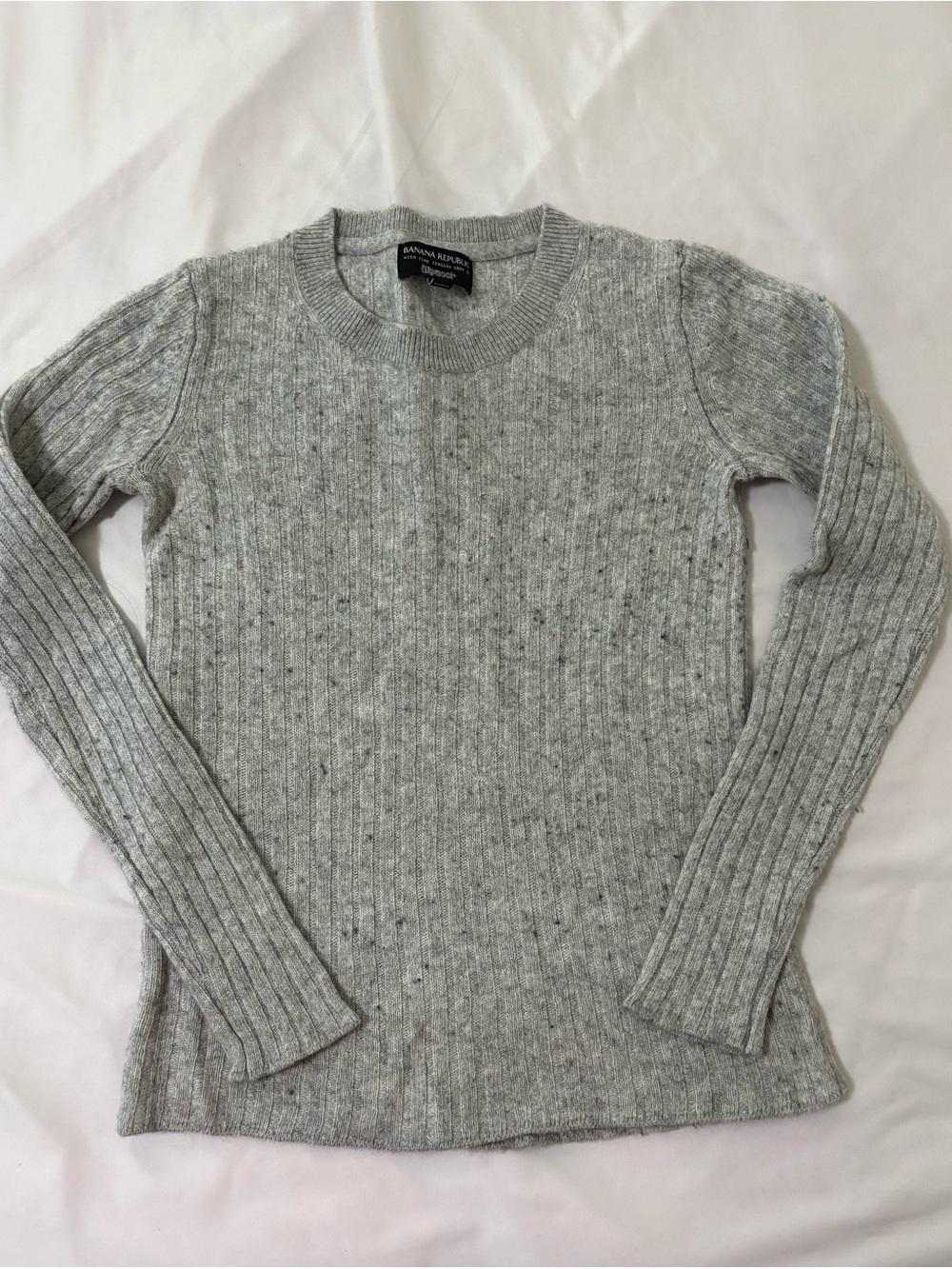 Banana Republic Heather Gray Ribbed Crewneck Sweater